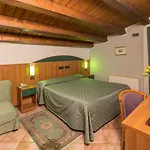 Szálloda Roy 4*