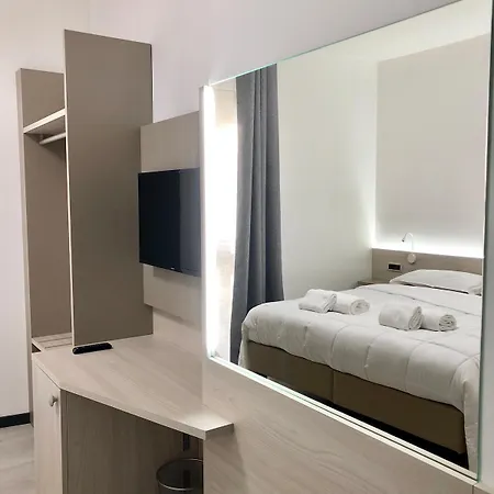 Otel Roy Silea