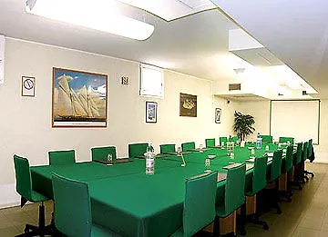 Roy Otel Silea