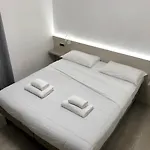 Hotel Roy
