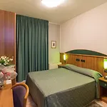 Roy Hotel