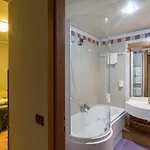 Hotel Roy