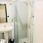 Hotel Roy