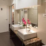 Hotel Roy