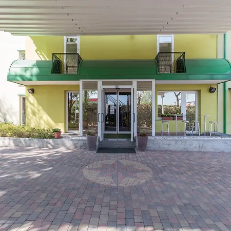 Hotel Roy